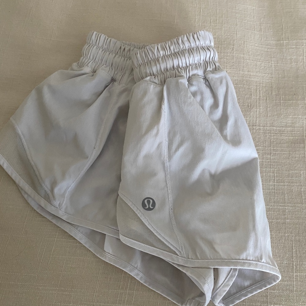 Lululemon Hotty Hot, low rise white shorts. 2.5” inseam. Size 0.